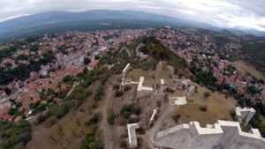 Niksar Kalesi ve Şehrin Tarihi: Bir Başkentten Bugüne Yolculuk