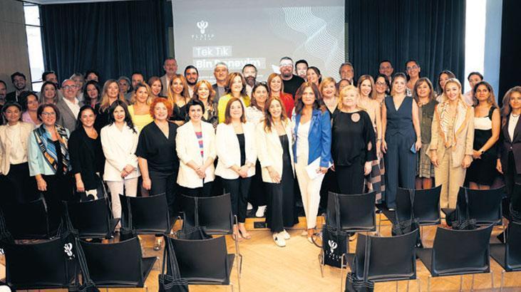 Platin Yaka: Esnek Liderlik Çözümleriyle Büyümeyi Hızlandıran Fractional Leadership Platformu