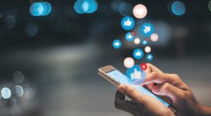 Sadakatin Sigortası: Aile İçinde Güven ve Toplumsal Değerler Üzerine Bir İçerik Analizi