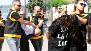 Seyhan’daki Silahlı Olay: Otomobil ve Eve Yayılan Müdahaleyle Geniş Bir Tahkikat