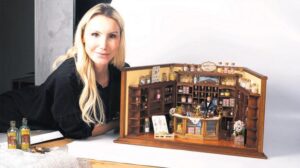 Sinem Us’un Eczacılığın Ruhu: Sanat ve İlaç Arasında Kesişim