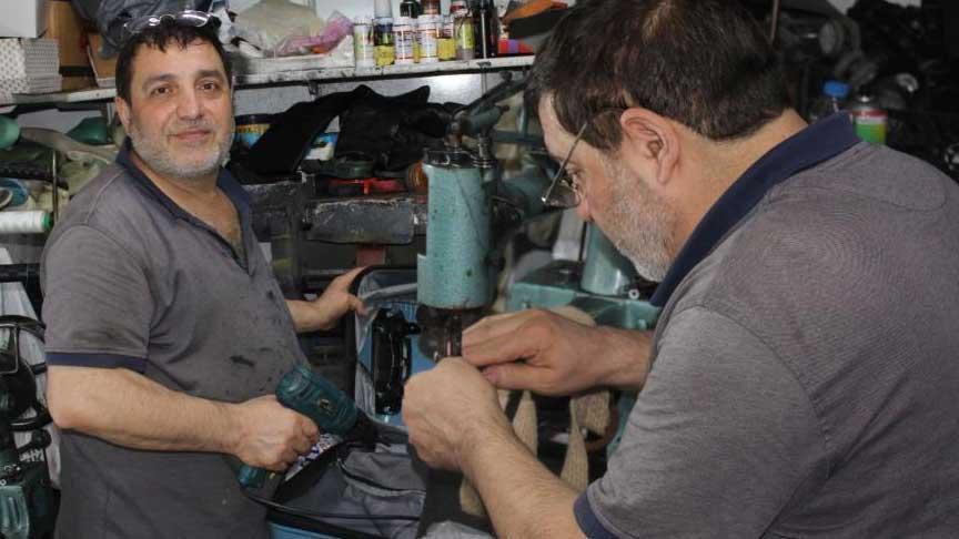 Site Camii Çevresinde 40 Yıllık Tamircilikten Hikayeler: İşler Okullar Açılınca Canlanıyor