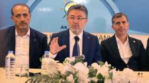 Tarımda Güçlü Türkiye için Yeni Adımlar: Yumaklı Bayburt’ta Yatırımları ve Aşı Çalışmalarını Anlattı