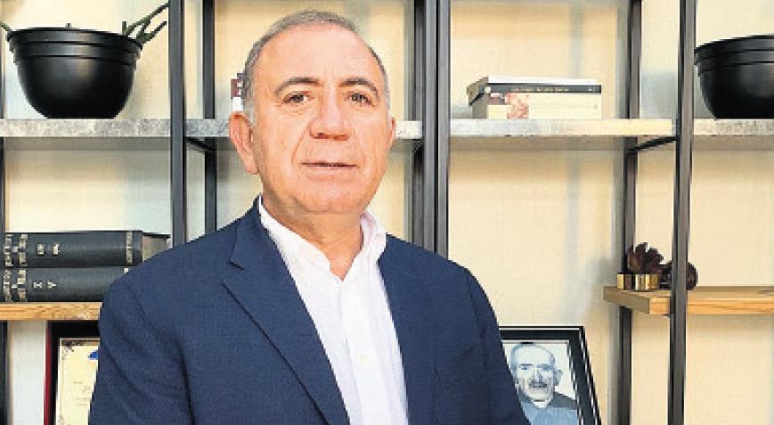 Tekin’e Tepkiler ve CHP’nin Ankara Miting Planı: Kayyum İddialarına Yanıtlar