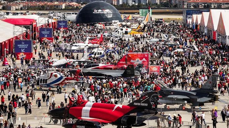 TEKNOFEST İstanbul: Havacılık, Uzay ve Teknoloji Festivali Başarısını Sürdürüyor ve Yeni Rekorlara İmza Atıyor