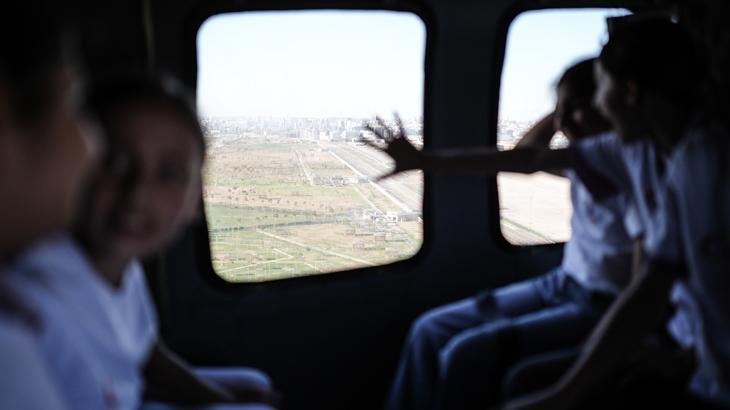 TEKNOFEST’te Gençler Helikoptere İlk Adımlarını Attı: Özdemir Bayraktar Anısına Geliştirilen Proje