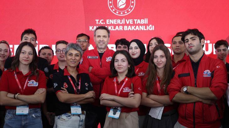 TEKNOFEST’te Gençlerle Buluşan Enerji Bakanı: Geleceğe Yönelik Stratejiler ve Çalışmalar