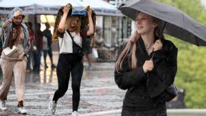 Türkiye Geneli Hava Durumu ve Özelleştirilmiş Uyarılar: Sıcaklık Düşüşü ve Kuvvetli Rüzgarlar