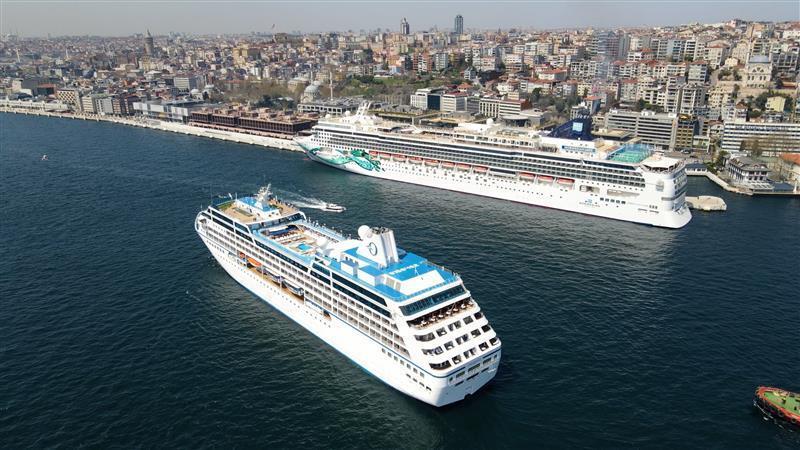 Türkiye’nin Kruvaziyer Turizminde Ağustos Zirvesi: Yolcu ve Gemide Rekorlar