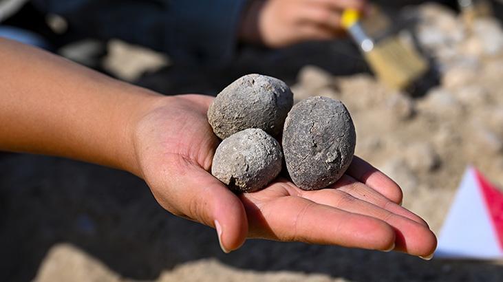 Urartuların Sancağına Dair Yığıntı: Çavuştepe Kalesi’nde Sapan Taşları ve İlkleri