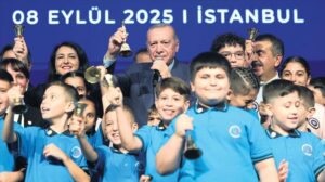 Yeşil Vatan ve Öğretmenler: Türkiye Yüzyılına Doğru Eğitimde Yeni Dönem