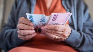 65 Yaş Aylığına Yeni Düzenleme Yaklaşımı ve Şartlar: Nafaka Durumunun Etkileri