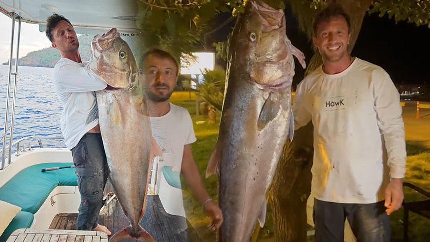 Adrasan Koyu’nda Büyük Akya ve Yardım Dalgası: İki Balıkçıdan Sıcacık Bir İyilik Hikayesi