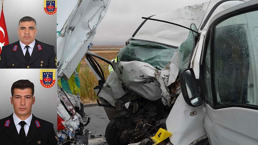 Ankara-Niğde Otoyolu’nda Korkutan Kaza: Jandarma ve Sivil Araçlar Çarpıştı