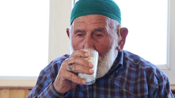 Bakırcıoğlu Köyünde Mahmut Şimşek: Süt Ürünleriyle Sağlık ve Uzun Ömür Deden Yaşam Hikayesi