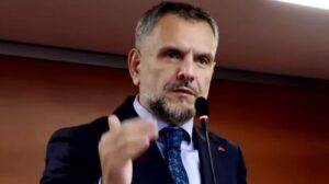 Bayrampaşa Belediye Başkanvekilliği Seçiminde Son Tur Zaferi: İbrahim Akın’ın Dava Sonrası İlk Açıklamaları