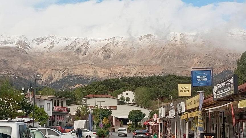 Denizli ve Akdağ’da Kar Yağışı: Yöre Halkı ve Kayak Merkezi Sezon Öncesi Hazırlıkları