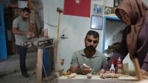 Engelsiz Atölye: İsmet Yazıcı’nın Ahşap Oyuncakla Yeniden Doğuşu