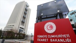 Gizemli Kutu ve E-Ticaret Reklamları Üzerine İnceleme: Tüketici Korunması ve Denetimler