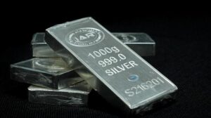 Gümüş Yılı Rekorla Taçlandı: Altın-Fiyat İlişkisi ve Jeopolitik Etkiler