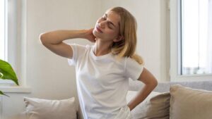 Güncel Yaşamın Omurga Üzerindeki Etkileri ve Pratik Duruş Rehberi