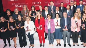 İş Dünyasında Yapay Zeka ve Liderlik: En Etkin 50 CHRO ve CMO Ödülleriyle Vizyonun Yükselişi