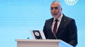 İş Pozitif Kadın İstihdamı İçin Verilen Kapsamlı Destekler ve Kadınların Güçlenmesi