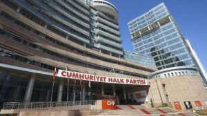 İstanbul CHP İl Kongresi İçin Dava ve Tedbir Kararı: Salgın Etkileri ve Yasal Süreç