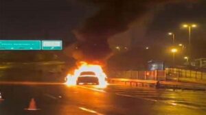 İstanbul Köprüsünde Seyir Halindeki Otomobilde Yangın: Trafik ve İhbar Detayları