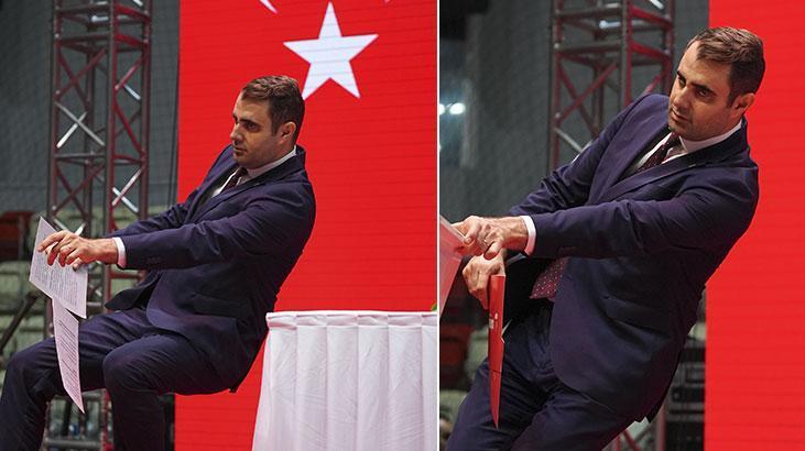 İzmir CHP 39. Olağan İl Kongresi: Destekçiler ve Gözyaşlarıyla Yeni İl Başkanı Çağatay Güç