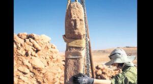 Karahantepe’deki Yeni T biçimli Dikilitaş: Yüz Betimiyle Neolitik İfadenin Dönüm Noktası