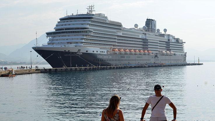 Kruvaziyer Turizminde 2024: Ocak–Eylül Döneminde Limanlar ve Yolcu Sayıları
