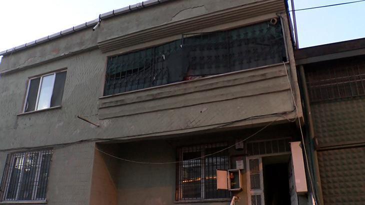 Kullanılamaz Hale Gelen Dairede Patlama: Yabancı Uyruklu İki Kişi Yaralandı