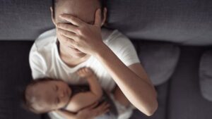 Lohusa Depresyonunda Belirtiler ve Destek: Uzman Görüşleriyle Kapsamlı Bilgilendirme