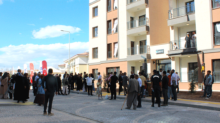 Malatya’da 1130 Konutun Anahtarları Hak Sahibi Depremzedelere Teslim Edildi