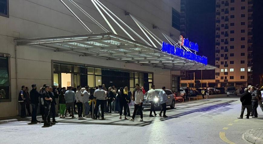 Tarsus’ta Düğün Önünde Yaşanan Silahlı Olayda 5 Yaralı