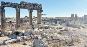 Uşak’ın Tarihi ve Doğal Zenginlikleri: Blaundos’tan Karun Hazinesi’ne Yolculuk