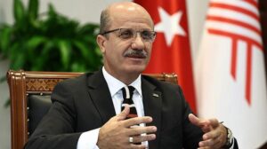 YÖK Başkanı Özvar: Uygulamalı Eğitim ve Stajlarda Yeni Aşama ile Üniversite‑Sanayi İşbirliği