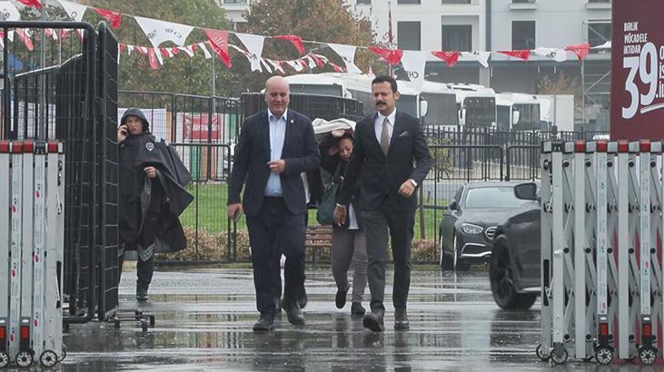 YSK Kararıyla CHP 39. İstanbul İl Kongresi Devam Kararı ve Hazırlıklar