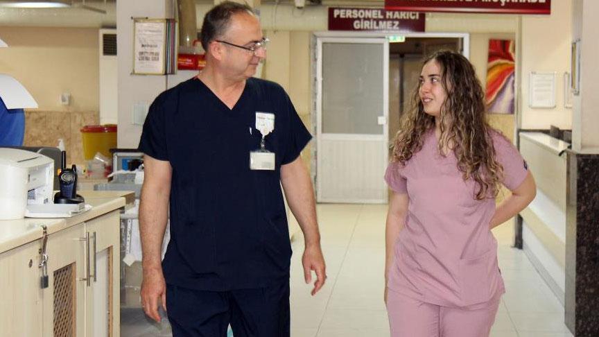 Aileden Meslek, Hastanede Birlik: Baba-Kız Doktorlar Denizli Devlet Hastanesi’nde Birlikte Görev Başında