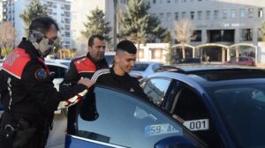 Aksaray’da Yasağı Çiğnayan Sürücüye 5900 TL Cezası ve Yaşanan Karışık Olaylar