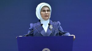 Büyüyen Avrupa 2025 Zirvesi’nde Emine Erdoğan’dan Aile ve Nesil Vurgusu
