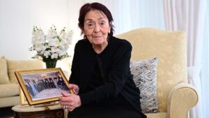 Cumhurbaşkanı Erdoğan’ın Öğrenci Yılları ve Semra Acar’ın Anlatımıyla Sanat Tarihi Yolculuğu