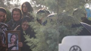 Defne’de Yaşanan Kaza: 17 Yaşındaki Dilan Karataş Hayatını Kaybetti, Sürücü Tutuklandı