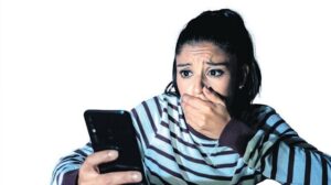 Dijital Şiddetle Mücadele: Kadınların Güvenli Dijital Alanı İçin Stratejiler