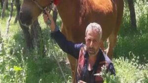 Ergani’de Aile İçinde Cinayet: Baba Evinde Ölü Bulundu, Oğlu ve Eşi Tutuklandı