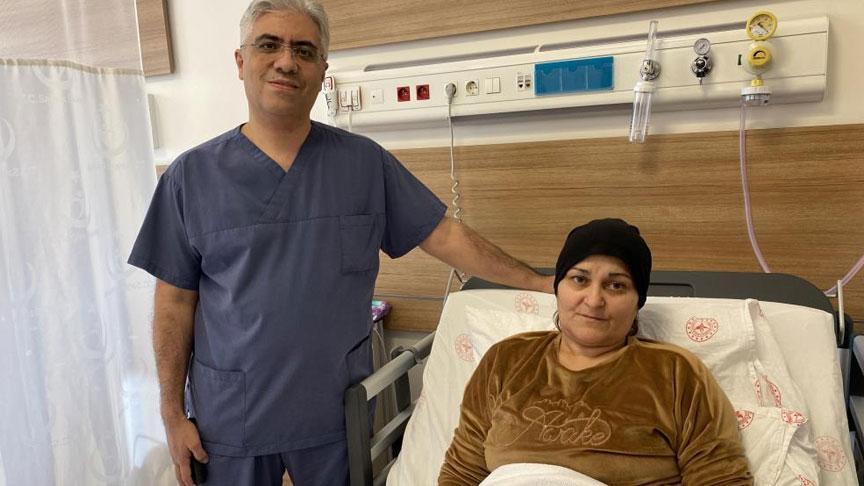 Eskişehir’de Sinir Kılıfı Tümörüyle Başa Gelen Hasta İçin Başarılı Ameliyat ve İlk Solunum Problemi Vakası