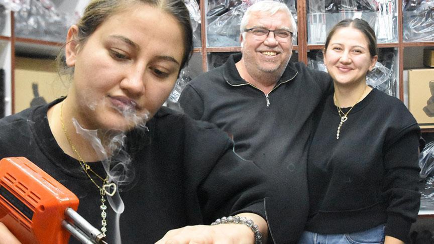 Evdeki Öğrenme: Aile İşinde Kapsayıcılık ve Kız Çocuklarının Sanatkârlığı