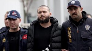 Faruk Fatih Özer: Dolandırıcılık İddiasıyla Tutuklanan Şüphelinin Yakalanıp Türkiye’ye Getirilmesi ve Cenaze Süreci