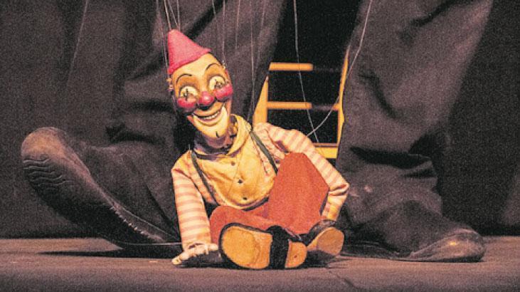 Festivalin Gün İçindeki Duruşları: Kukla ve Sahne Buluşması